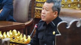 Anggota Komisi III DPRD Bandarlampung, Yuhadi, pada Sidang Paripurna DPRD bersama Pemkot Bandarlampung, Rabu (19/1). Foto: Netizenku.com