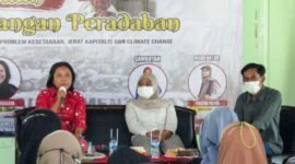  Dialog memperingati International Womens Days (IWD) 2022 bertajuk Perempuan dan Tantangan Peradaban, Selasa (8/3), di Aula MCC Universitas Malahayati. Foto: Netizenku.com