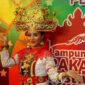 Lampung Culture and Tapis Carnival dalam rangkaian hari terakhir Lampung Krakatau Festival 2018 di Lapangan Saburai, Enggal, Kota Bandarlampung. Foto: Netizenku.com 