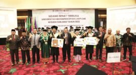 Gubernur Lampung, Arinal Djunaidi, saat menghadiri acara wisuda UML, Selasa (5/9). 