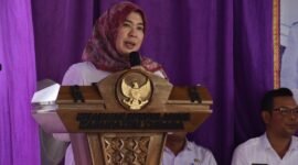 Foto: Asisten I Bidang Pemerintahan dan Kesra Kabupaten Tulangbawang Barat (Tubaba) Dra. Bayana M.Si. (Arie/NK)