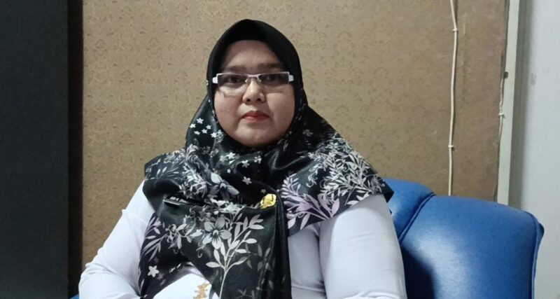 Kepala Penerapan Mutu Hasil Perikanan Dinas Kelautan dan Perikanan (PMHP DKP) Provinsi Lampung, Sri R Damayanti, ketika diwawancarai. Foto: Luki.
