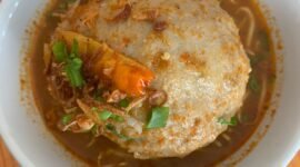 Bakso Knalpot Jumbo. 