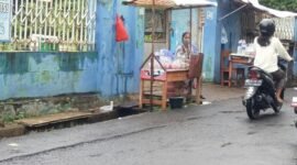 Gambaran ziarah di pemakaman Kebon Jahe. Foto: Niko. 