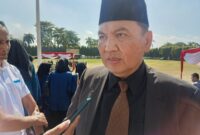 Kepala Dinas Kesehatan Provinsi Lampung, Edwin Rusli, ketika diwawancarai awak media. Foto: Arsip Luki.