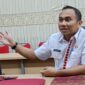 PLT Kepala Bidang Evaluasi, Pembinaan Kabupaten/Kota dan Investasi BPKAD Provinsi Lampung, Nurul Fajri, ketika menjelaskan kepada awak media. Foto: Luki