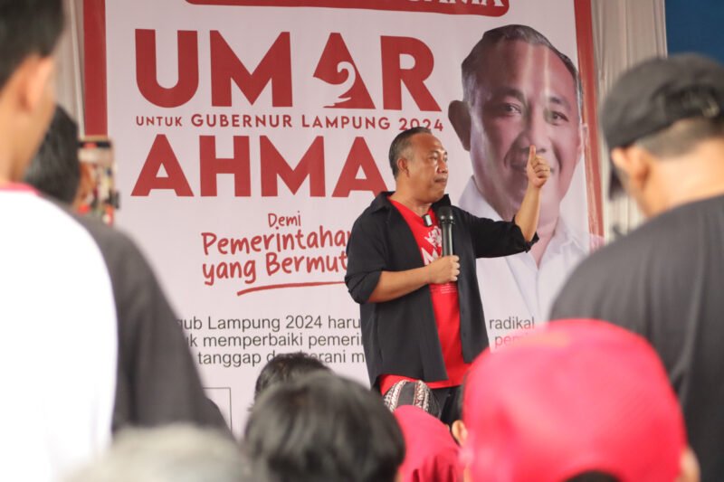 Umar Ahmad saat menyambut ratusan koordinator relawan pada peluncuran Rumah Bersama. (Foto: ist). 