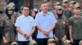 Umar Ahmad bersama Moeldoko, Kepala Staf Kepresidenan, di Tubaba.