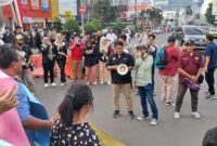 Ketua Amsi Lampung, Hendri STD, ketika menyampaikan orasi. Foto: Netizenku.com.