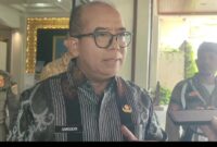 Pj. Gubernur Lampung, Samsudin, ketika diwawancarai awak media. (Foto: arsip Luki) 