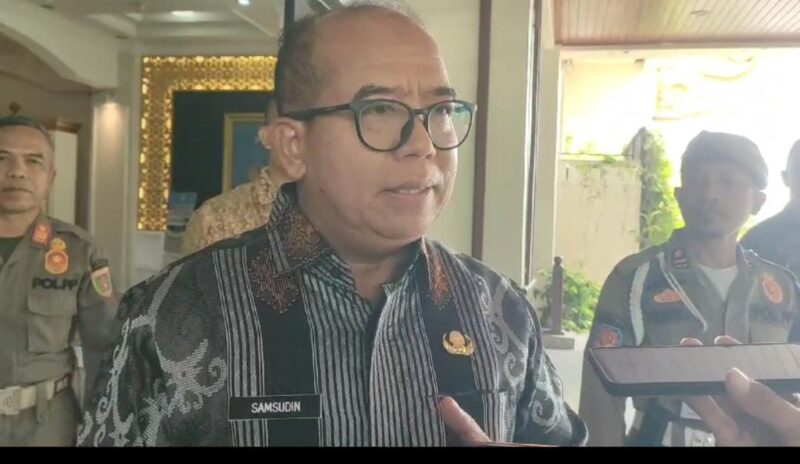 Pj. Gubernur Lampung, Samsudin, ketika diwawancarai awak media. (Foto: arsip Luki) 