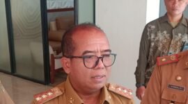 Pj. Gubernur Lampung, Samsudin, ketika diwawancarai awak media. Foto: Luki. 
