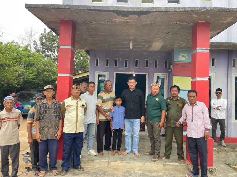 Pejuang Siliwangi Kabupaten Tubaba menyatakan Sikap Dukungannya kepada Nona (Novriwan Jaya-Nadirsyah). (Arie/NK)