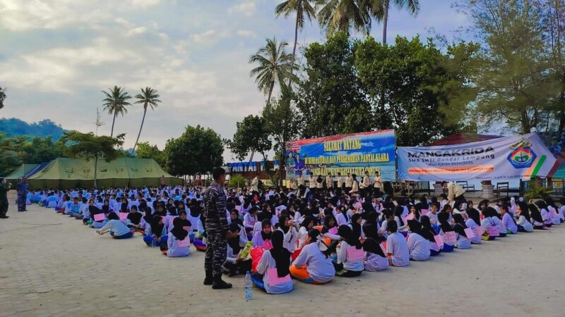 SMK SMTI Bandar Lampung ketika menggelar MADABINTAL. (Foto: Humas) 