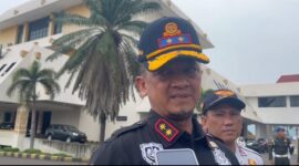 Kepala Dishub Lampung, Bambang Sumbago, ketika diwawancarai awak media. (Foto: Arsip Luki) 