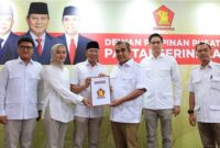 Rahmat Mirzani Djausal & dr Jihan Nurlela, resmi menerima Surat Rekomendasi B1KWK dari DPP Partai Gerindra sebagai calon Gubernur dan Wakil Gubernur Lampung dalam Pilkada Serentak 2024