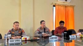 Polda dan OJK kolaborasi edukasi Bhabinkamtibmas mengenai bahaya aktifitas keuangan illegal. (Ist/NK)