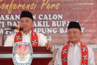 Pasangan calon bupati dan wakil bupati Lampung Barat, Parosil Mabsus dan Mad Hasnurin. (Ist/NK)