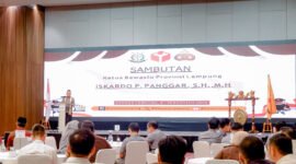 Ketua Bawaslu Provinsi Lampung, Iskardo P Panggar, memberikan sambutan rapat koordinasi pemantapan kesiapan penanganan pelanggaran tindak pidana pada penyelenggaraan pemilihan gubernur, bupati dan walikota di Provinsi Lampung tahun 2024,  Kamis (8/8/2024). (Ist/NK)