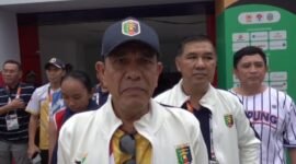 CdM 1 dan CdM 2 Kontingen Lampung pada PON XXI Aceh-Sumut terus memberikan semangat kepada atlet-atlet yang sedang bertarung. (Iwan/Nk)