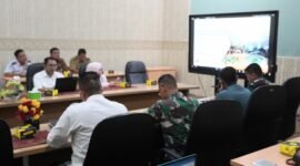 Rakor Pengendalian Inflasi Daerah di Ruang Command Center Lt. II Dinas Kominfotik Provinsi Lampung, Senin (30/12), Foto: Diskominfotik Provinsi Lampung.