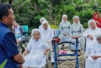 Kunjungan reses Anggota DPRD Lampung dari Fraksi PKS, Heni Susilo, pada Kamis (27/2/2025) di Rumah Bahagia Vita Grasia, Gisting, Tanggamus, berlangsung penuh kehangatan. (Ist/Nk)