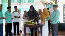 Wakil Bupati Pringsewu saat menghadiri acara HUT ke-3 PPI Pringsewu sekaligus halalbihalal di Pekon Sukoharjo II, Kecamatan Sukoharjo, Minggu (20/4/2025), Foto: Reza/NK.