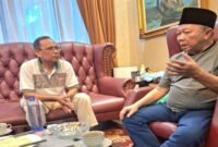 Sekretaris PABSI dan PABERSI Lampung, Margono Tarmudji bersama tokoh olahraga senior Lampung, Faisol Djausal, Foto: Istimewa.