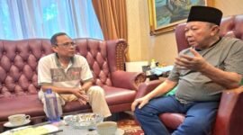 Sekretaris PABSI dan PABERSI Lampung, Margono Tarmudji bersama tokoh olahraga senior Lampung, Faisol Djausal, Foto: Istimewa.