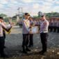 Polantas Pringsewu saat terima penghargaan operasi ketupat, Kamis (8/5/2025), Foto: Reza/NK.