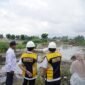 Bupati Pringsewu bersama Dinas PUPR meninjau langsung perbaikan Bendungan Widara Payung, Rabu (14/5/2025), Foto: Reza/NK.