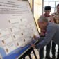 Penandatanganan pakta integritas dalam acara yang digelar di Ruang Sungkai, Balai Keratun, Jumat (16/5/2025), Foto: Ist.