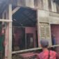 Satgas TMMD ke-124 membedah rumah Sabar di Pesisir Barat, Jumat (23/5/2025), Foto: Ist.