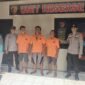 Tiiga pelaku perjudian kartu remi yang berhasil diamankan oleh Polsek Gadingrejo, Foto: Reza/NK.