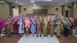 Riyanto Pamungkas saat menghadiri acara Pengukuhan Bunda PAUD Kecamatan, Pekon, dan Kelurahan se-Kabupaten Pringsewu, Senin (30/6/2025). Foto: Reza/NK.