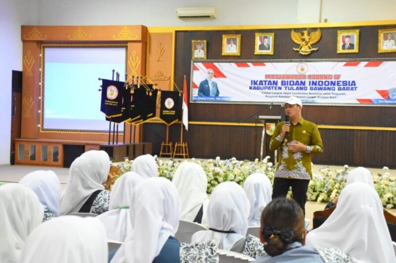 Bupati Tubaba saat memberi sambutan pada kegiatan Muscab IV IBI Tubaba, Kamis (21/8/2025). Foto: Arie/NK.