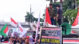 Pesan untuk Jakarta, ‘Ukur Ulang Atau Kami Duduki!