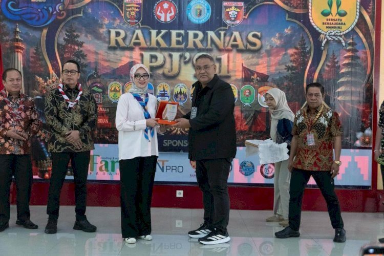 Wakil Gubernur Lampung Jihan Nurlela dan Ketua Umum Purna Jambore Nasional 1991 Teguh Santosa/Diskominfotik